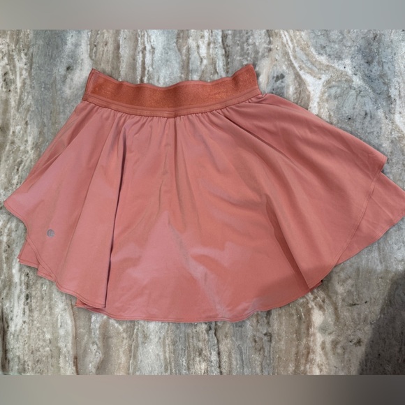 Women’s LULULEMON Court Revival Skort- Size 4 - Picture 4 of 8